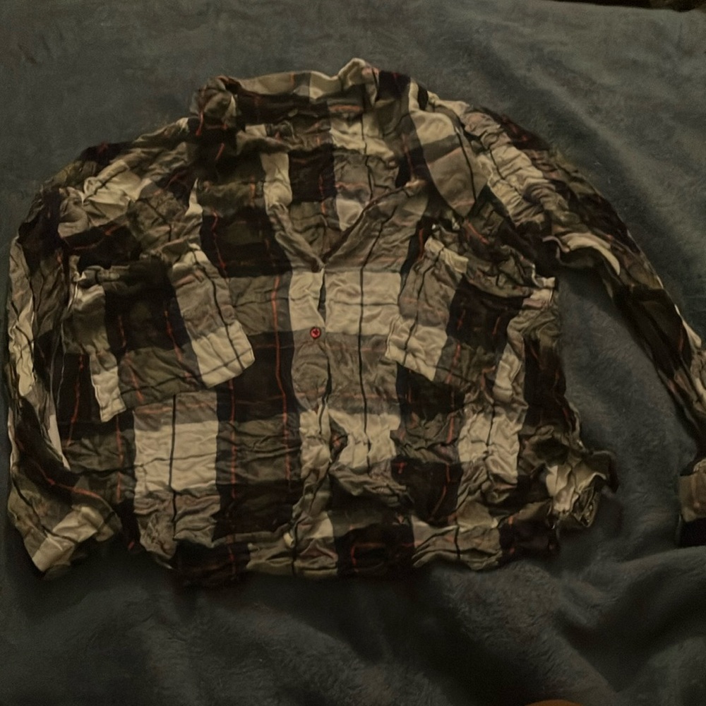 A very wrinkly shirt